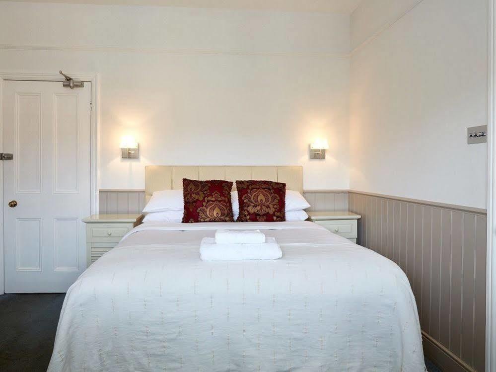 The George Inn Robertsbridge Dış mekan fotoğraf